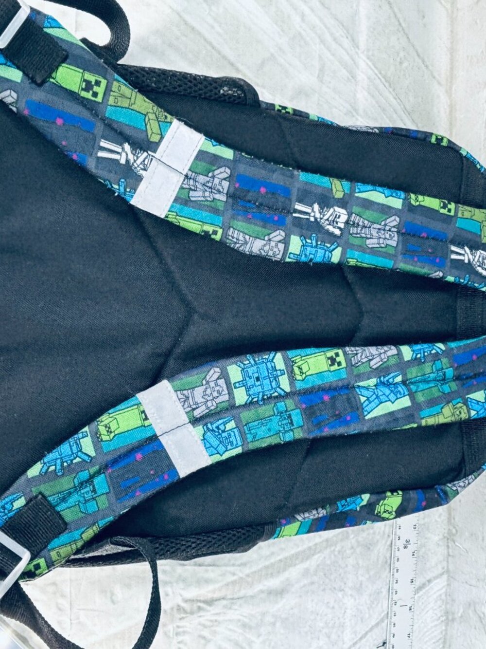 Minecraft Backpack Creeper Design - Picture 8 of 13